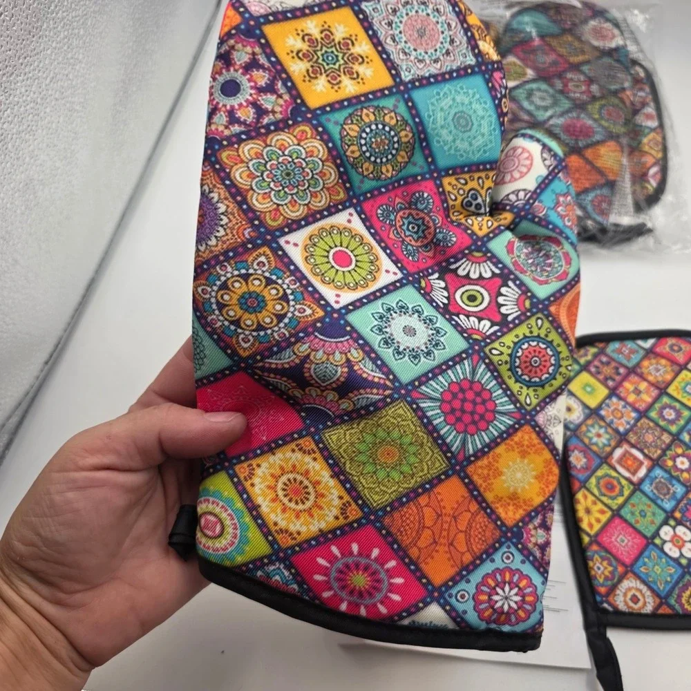 Mandala Patchwork Oven Mitt and Pot Holder Set 3 Piece Colorful Boho Kitchen L4